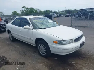 2001 Buick Century Custom with VIN 2G4WS52J611149196, listed as a IAAI auction lot 42162328 with Not Provided miles and . Bid and sale history available at carsss.com. Image 1.