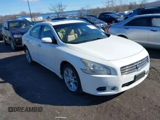 2009 Nissan Maxima SV with VIN 1N4AA51E79C861668, listed as a IAAI auction lot 41578280 with 213,760 mi miles and . Bid and sale history available at DreamBid. Image 1.
