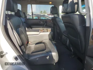 2015 Infiniti QX80 z VIN JN8AZ2NE5F9080124, wystawiony jako Copart lot #55226415 z przebiegiem Nie podano mil oraz Czysty tytuł • Clean title. Historia ofert i sprzedaży dostępna na DreamBid. Obrazek 11.