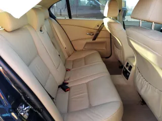 2007 BMW 5 Series 530xi with VIN WBANF73537CY16551, listed as a Copart auction lot 42443745 with 129,104 mi miles and Salvage Title. Bid and sale history available at carsss.com. Image 11.