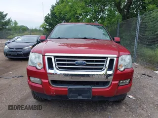 2007 Ford Explorer Sport Trac Limited z VIN 1FMEU538X7UA64618, wystawiony jako IAAI lot #42821056 z przebiegiem 165 142 mil mil oraz . Historia ofert i sprzedaży dostępna na DreamBid. Obrazek 6.