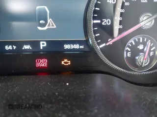 2020 Kia Telluride SX with VIN 5XYP5DHC8LG079664, listed as a IAAI auction lot 42222352 with 98,348 mi miles and . Bid and sale history available at DreamBid. Image 7.