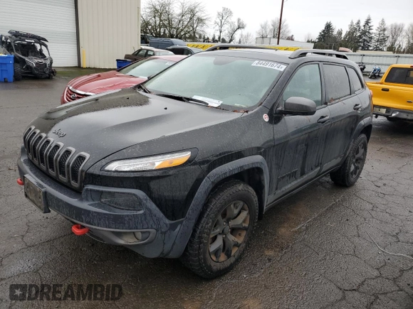 2017 Jeep Cherokee Trailhawk L Plus with VIN 1C4PJMBS9HW537640, listed as a Copart auction lot 84491674 with 121,396 mi miles and Clean Title. Bid and sale history available at carsss.com. Image 1.