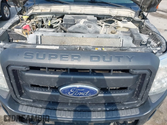 2013 Ford F-250 XL with VIN 1FTBF2B62DEB30570, listed as a IAAI auction lot 42389432 with 77,983 mi miles and . Bid and sale history available at DreamBid. Image 10.