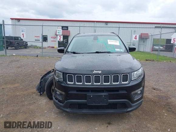 2018 Jeep Compass Altitude z VIN 3C4NJDBBXJT199927, wystawiony jako IAAI lot #42182460 z przebiegiem 93 535 mil mil oraz . Historia ofert i sprzedaży dostępna na DreamBid. Obrazek 12.