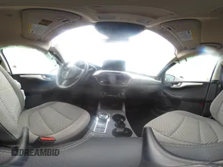 2020 Ford Escape SE z VIN 1FMCU9G68LUB64704, wystawiony jako IAAI lot #41997996 z przebiegiem 50 646 mil mil oraz . Historia ofert i sprzedaży dostępna na DreamBid. Obrazek 20.