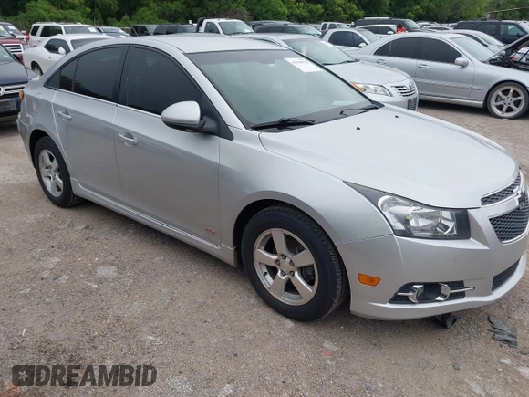 2014 Chevrolet Cruze 1LT with VIN 1G1PC5SB1E7229344, listed as a IAAI auction lot 42196094 with 97,226 mi miles and . Bid and sale history available at DreamBid. Image 1.