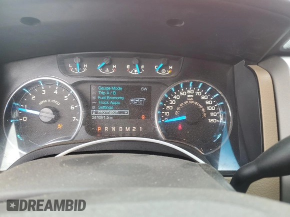 2014 Ford F-150 XL с VIN 1FTFX1CFXEKD10101, выставлен на аукционе Copart как лот 53986115 с пробегом 241 091 миль миль и Списание • Salvage title. История ставок и продаж доступна на DreamBid. Изображение 9.