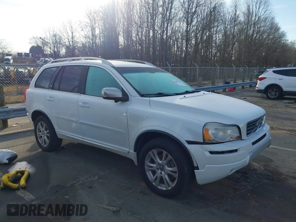 2014 Volvo XC90 with VIN YV4952CY8E1700823, listed as a IAAI auction lot 41485246 with 173,832 mi miles. Bid and sale history available at carsss.com. Image 1.