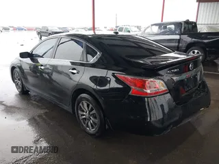 2015 Nissan Altima 2.5 SL with VIN 1N4AL3AP7FN900680, listed as a IAAI auction lot 41905897 with 158,200 mi miles. Bid and sale history available at carsss.com. Image 3.