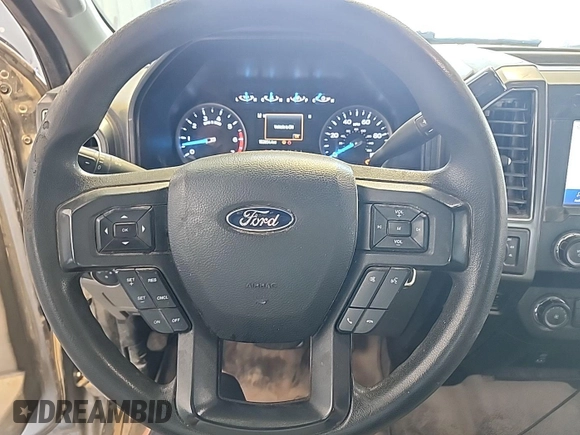 2020 Ford F-250 XL z VIN 1FT7W2B69LED71045, wystawiony jako IAAI lot #42811289 z przebiegiem 102 853 mil mil oraz . Historia ofert i sprzedaży dostępna na DreamBid. Obrazek 5.