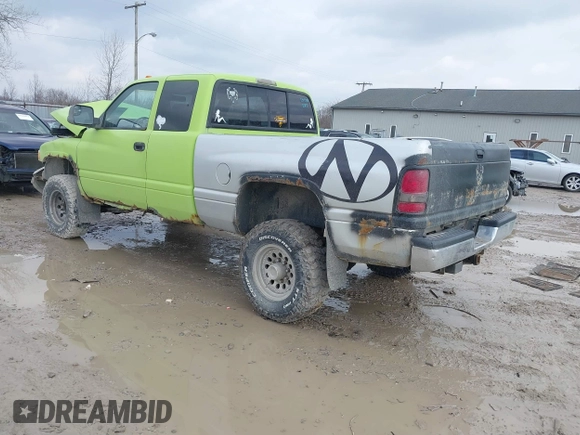 1997 Dodge 2500 with VIN 3B7KF23Z2VM513042, listed as a IAAI auction lot 41662680 with 200,001 mi miles and . Bid and sale history available at DreamBid. Image 3.