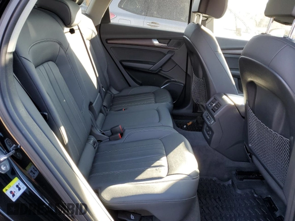 2022 Audi Q5 S line Premium with VIN WA1GAAFY8N2033347, listed as a Copart auction lot 87833315 with 32,309 mi miles and Salvage Title. Bid and sale history available at carsss.com. Image 11.