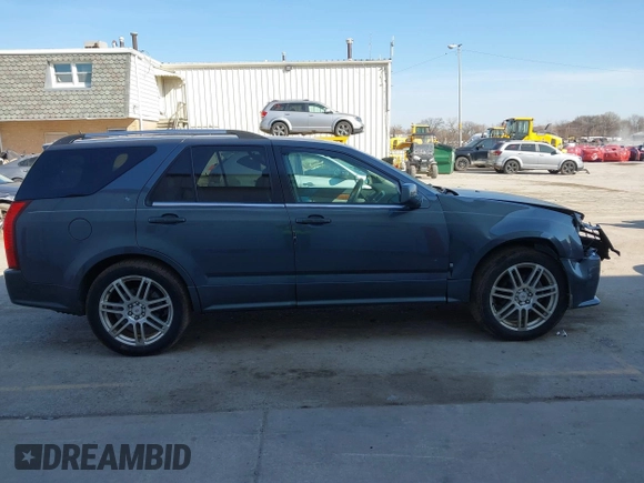 2008 Cadillac SRX AWD with VIN 1GYEE437580158105, listed as a IAAI auction lot 41777201 with 136,561 mi miles. Bid and sale history available at carsss.com. Image 14.