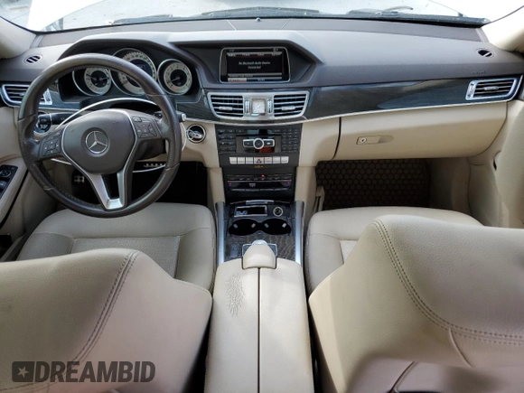 2015 Mercedes-Benz E 350 Sport z VIN WDDHF5KB9FB136868, wystawiony jako Copart lot #56511365 z przebiegiem 144 830 mil mil oraz Szkoda całkowita • Salvage title. Historia ofert i sprzedaży dostępna na DreamBid. Obrazek 8.