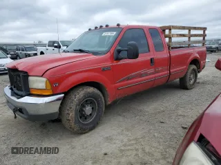 1999 Ford Super Duty F-250 XL with VIN 1FTNX20F4XEB80680, listed as a Copart auction lot 81917404 with 355,267 mi miles and Salvage Title. Bid and sale history available at carsss.com. Image 1.
