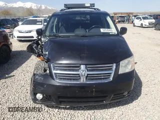 2010 Dodge Grand Caravan with VIN 2D4RN5D1XAR323622, listed as a Copart auction lot 52638465 with 158,491 mi miles and Salvage Title. Bid and sale history available at DreamBid. Image 5.