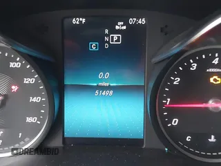 2019 Mercedes-Benz C 300 z VIN WDDWK8DB4KF901750, wystawiony jako IAAI lot #42127043 z przebiegiem 51 498 mil mil oraz . Historia ofert i sprzedaży dostępna na DreamBid. Obrazek 7.