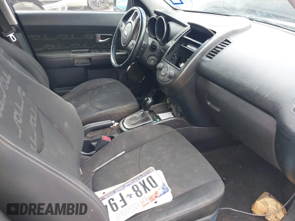 2013 Kia Soul ! with VIN KNDJT2A62D7481943, listed as a IAAI auction lot 42109927 with 148,118 mi miles. Bid and sale history available at carsss.com. Image 5.