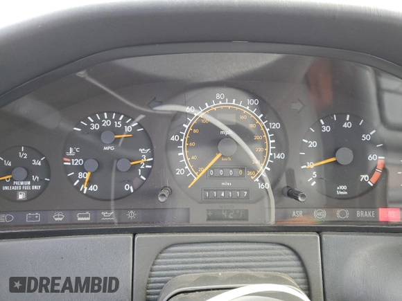 1994 Mercedes-Benz S with VIN WDBGA43E2RA161224, listed as a Copart auction lot 51299945 with 114,117 mi miles and Clean Title. Bid and sale history available at DreamBid. Image 9.