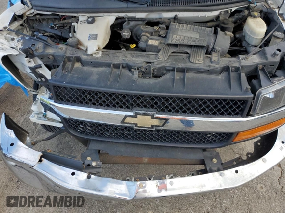 2016 Chevrolet Express Passenger LT с VIN 1GAZGPFF6G1178192, выставлен на аукционе Copart как лот 58408975 с пробегом 154 788 миль миль и Списание • Salvage title. История ставок и продаж доступна на DreamBid. Изображение 12.