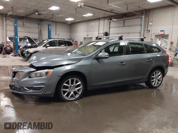 2016 Volvo V60 T5 Premier with VIN YV1612SK8G1311644, listed as a IAAI auction lot 41203569 with 96,242 mi miles. Bid and sale history available at carsss.com. Image 15.