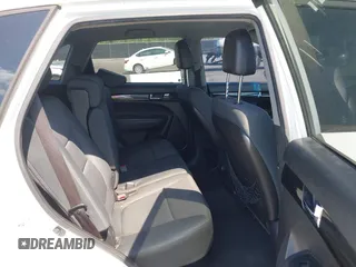 2013 Kia Sorento LX with VIN 5XYKT3A68DG348391, listed as a IAAI auction lot 42072539 with 223,381 mi miles. Bid and sale history available at carsss.com. Image 8.