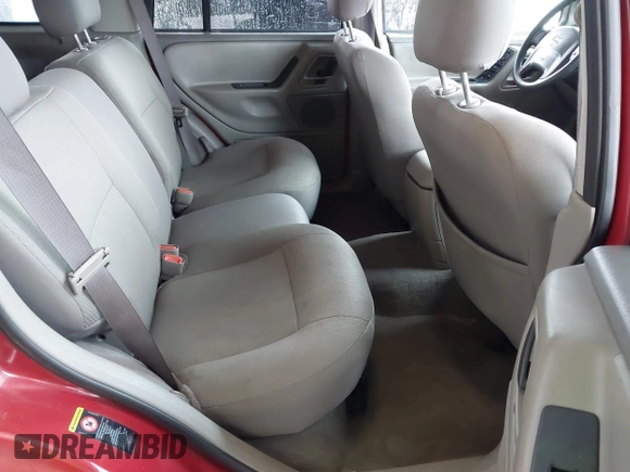 2004 Jeep Grand Cherokee z VIN 1J8GX48SX4C329289, wystawiony jako IAAI lot #41631610 z przebiegiem 212 362 mil mil oraz . Historia ofert i sprzedaży dostępna na DreamBid. Obrazek 8.