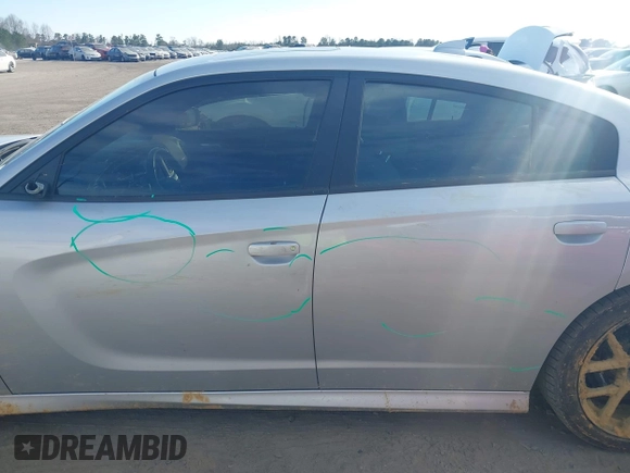 2019 Dodge Charger Scat Pack with VIN 2C3CDXGJXKH599632, listed as a IAAI auction lot 41666680 with 116,995 mi miles and . Bid and sale history available at DreamBid. Image 15.