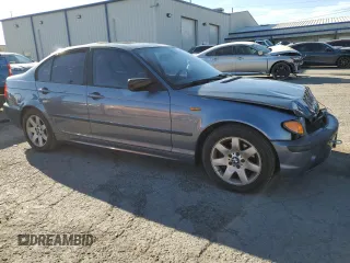 2003 BMW 3 Series 325i with VIN WBAET37423NJ39395, listed as a Copart auction lot 85048954 with 180,149 mi miles and Salvage Title. Bid and sale history available at carsss.com. Image 4.