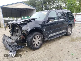 2004 Lincoln Navigator Luxury with VIN 5LMFU28R24LJ29044, listed as a Copart auction lot 55731515 with 240,566 mi miles and Salvage title. Bid and sale history available at DreamBid. Image 1.