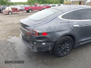 2016 Tesla Model S 70 с VIN 5YJSA1E17GF174544, выставлен на аукционе IAAI как лот 42221358 с пробегом 114 354 миль миль и . История ставок и продаж доступна на DreamBid. Изображение 6.