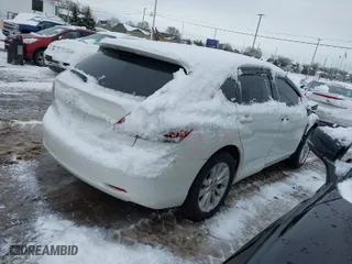 2013 Toyota Venza LE with VIN 4T3BA3BB8DU042844, listed as a IAAI auction lot 41482343 with 142,779 mi miles. Bid and sale history available at carsss.com. Image 4.
