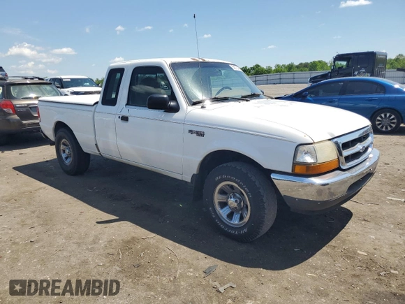 2000 Ford Ranger XL with VIN 1FTYR14V1YPB14225, listed as a Copart auction lot 55570405 with 212,274 mi miles and Clean Title. Bid and sale history available at carsss.com. Image 4.