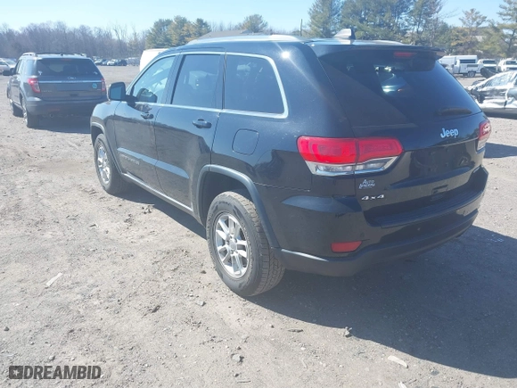 2018 Jeep Grand Cherokee Laredo E with VIN 1C4RJFAG4JC267676, listed as a IAAI auction lot 41757745 with 108,123 mi miles. Bid and sale history available at carsss.com. Image 3.