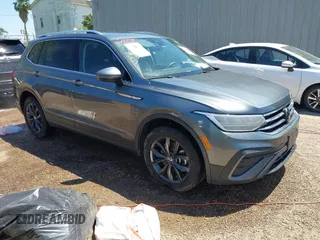 2023 Volkswagen Tiguan SE with VIN 3VVMB7AX4PM023080, listed as a IAAI auction lot 41963195 with 37,696 mi miles and . Bid and sale history available at DreamBid. Image 1.