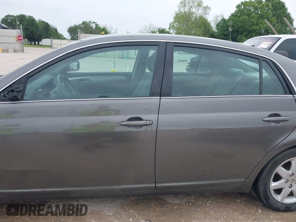 2006 Toyota Avalon XL with VIN 4T1BK36B76U156904, listed as a IAAI auction lot 42005667 with 115,195 mi miles. Bid and sale history available at carsss.com. Image 15.