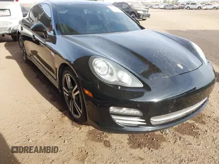 2013 Porsche Panamera with VIN WP0AA2A76DL017592, listed as a IAAI auction lot 40985248 with 101,182 mi miles and . Bid and sale history available at DreamBid. Image 1.