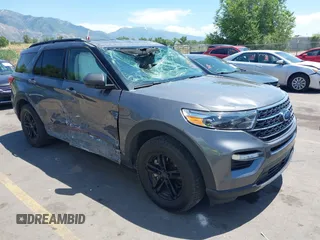 2022 Ford Explorer XLT с VIN 1FMSK8DHXNGA31414, выставлен на аукционе IAAI как лот 42471522 с пробегом 51 418 миль миль и . История ставок и продаж доступна на DreamBid. Изображение 1.