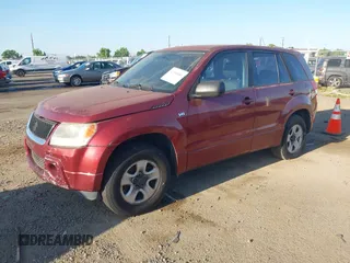 2007 Suzuki Grand Vitara z VIN JS3TE941574200236, wystawiony jako IAAI lot #42396081 z przebiegiem 141 382 mil mil oraz . Historia ofert i sprzedaży dostępna na DreamBid. Obrazek 2.