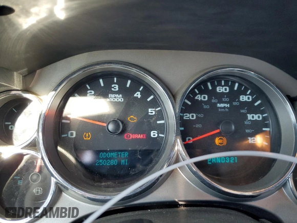 2008 Chevrolet Silverado 1500 LTZ with VIN 1GCEK19018Z152532, listed as a Copart auction lot 87527995 with 250,280 mi miles and Clean Title. Bid and sale history available at carsss.com. Image 9.