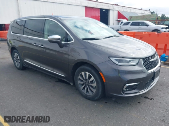 2022 Chrysler Pacifica Hybrid Limited with VIN 2C4RC1S72NR123083, listed as a IAAI auction lot 42623725 with 36,789 mi miles and . Bid and sale history available at DreamBid. Image 1.