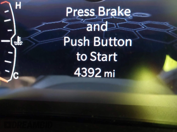 2025 Jeep Compass Trailhawk with VIN 3C4NJDDNXST551154, listed as a IAAI auction lot 42573595 with 4,392 mi miles and . Bid and sale history available at DreamBid. Image 15.