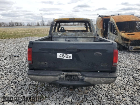 2006 Ford F-350 XL z VIN 1FTWW31P96ED53757, wystawiony jako Copart lot #52584825 z przebiegiem Nie podano mil oraz Szkoda całkowita • Salvage title. Historia ofert i sprzedaży dostępna na DreamBid. Obrazek 6.