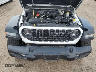 2024 Jeep Gladiator Mojave X z VIN 1C6JJTEG7RL114847, wystawiony jako Copart lot #55635445 z przebiegiem 11 011 mil mil oraz Szkoda całkowita • Salvage title. Historia ofert i sprzedaży dostępna na DreamBid. Obrazek 11.