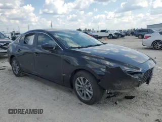 2022 Mazda 3 2.0 with VIN 3MZBPAA7XNM318683, listed as a Copart auction lot 70668574 with Not Provided miles and Salvage Title. Bid and sale history available at DreamBid. Image 4.