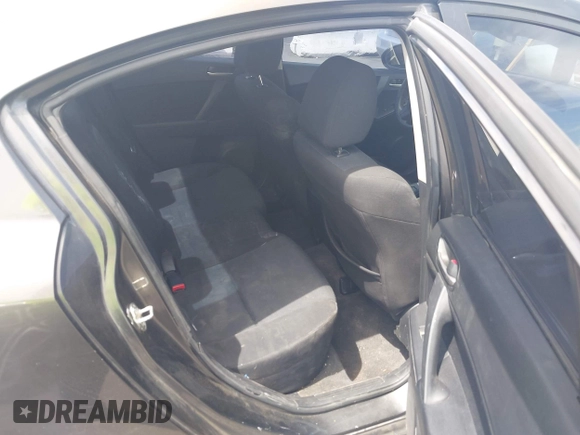 2010 Mazda 3 i Touring with VIN JM1BL1SG6A1251147, listed as a IAAI auction lot 42041631 with Not Provided miles and . Bid and sale history available at carsss.com. Image 8.