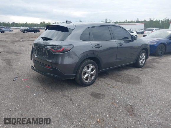 2024 Honda HR-V LX with VIN 3CZRZ1H38RM716411, listed as a IAAI auction lot 41668617 with 17,953 mi miles. Bid and sale history available at carsss.com. Image 4.