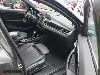 2018 BMW X2 sDrive28i with VIN WBXYJ3C33JEJ84879, listed as a IAAI auction lot 41783904 with 51,794 mi miles. Bid and sale history available at carsss.com. Image 5.