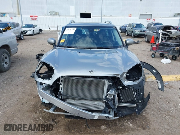 2024 MINI Countryman Cooper S с VIN WMZ53BR0XR3R54326, выставлен на аукционе IAAI как лот 41525350 с пробегом 19 442 миль миль и . История ставок и продаж доступна на DreamBid. Изображение 13.
